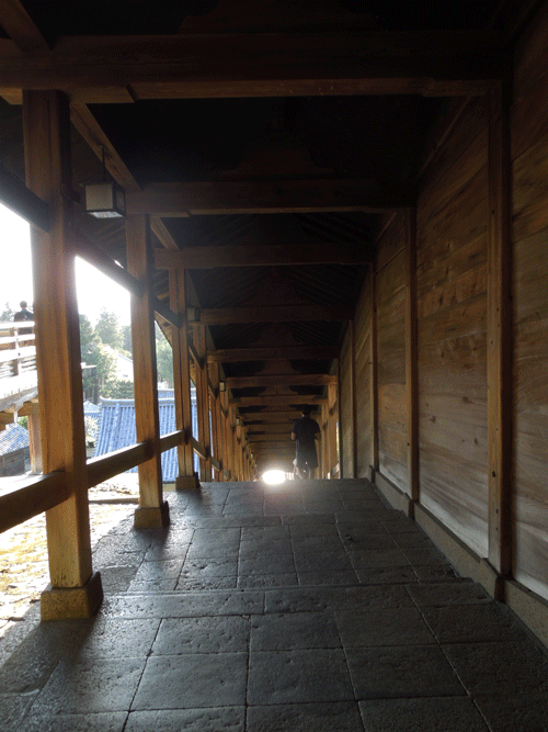 東大寺二月堂の登廊
